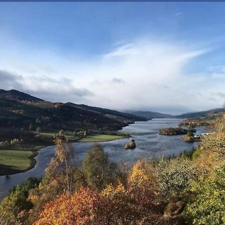 Tummel Valley Holiday Park Tummel Bridge Екстер'єр фото